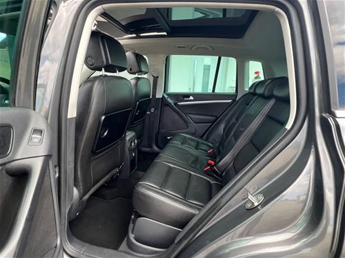 VW TIGUAN 2.0 TDI R-LINE