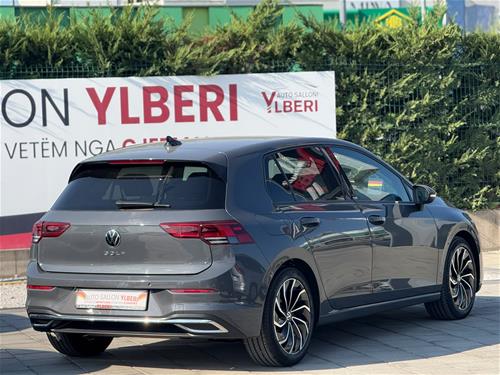 VW GOLF VIII ACTIVE 2.0 TDI 150 PS 2022