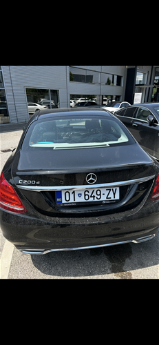 Mercedes C200