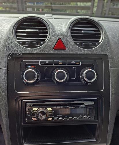 Vw caddy 2011 me dogan