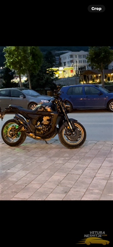 Shes motorrin