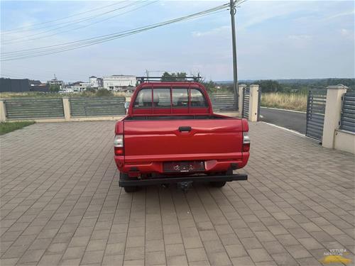 Mitsubishi L 200 2.5 Dizel 4x4 Viti Prodhimit 2004
