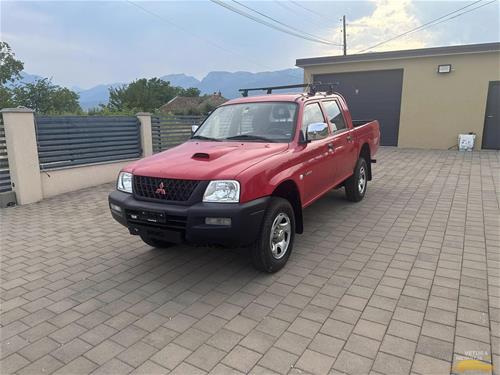 Mitsubishi L 200 2.5 Dizel 4x4 Viti Prodhimit 2004