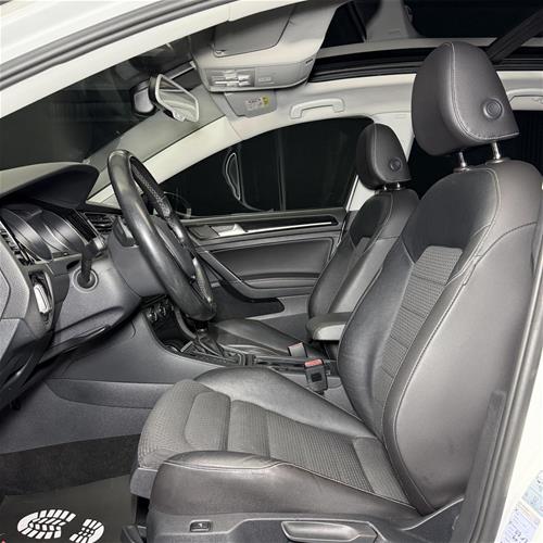 VW GOLF VII 2.0TDI DSG - DOUBLE PANORAM