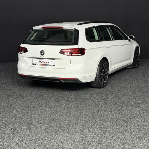 VW PASSAT B8 2.0TDI DSG - HIGHLINE BLUEMOTION