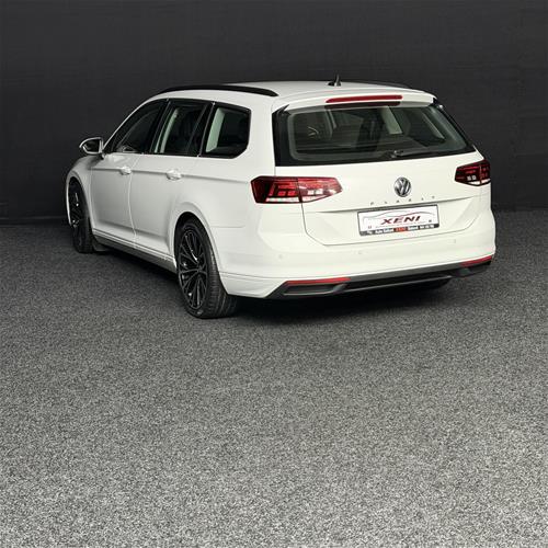 VW PASSAT B8 2.0TDI DSG - HIGHLINE BLUEMOTION