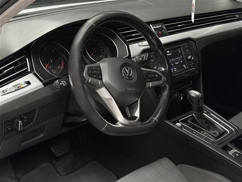 VW PASSAT B8 2.0TDI DSG - HIGHLINE BLUEMOTION