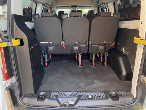 Rent a Car Kombi Ford Transit Custom Me 9 ulse 049/883-399