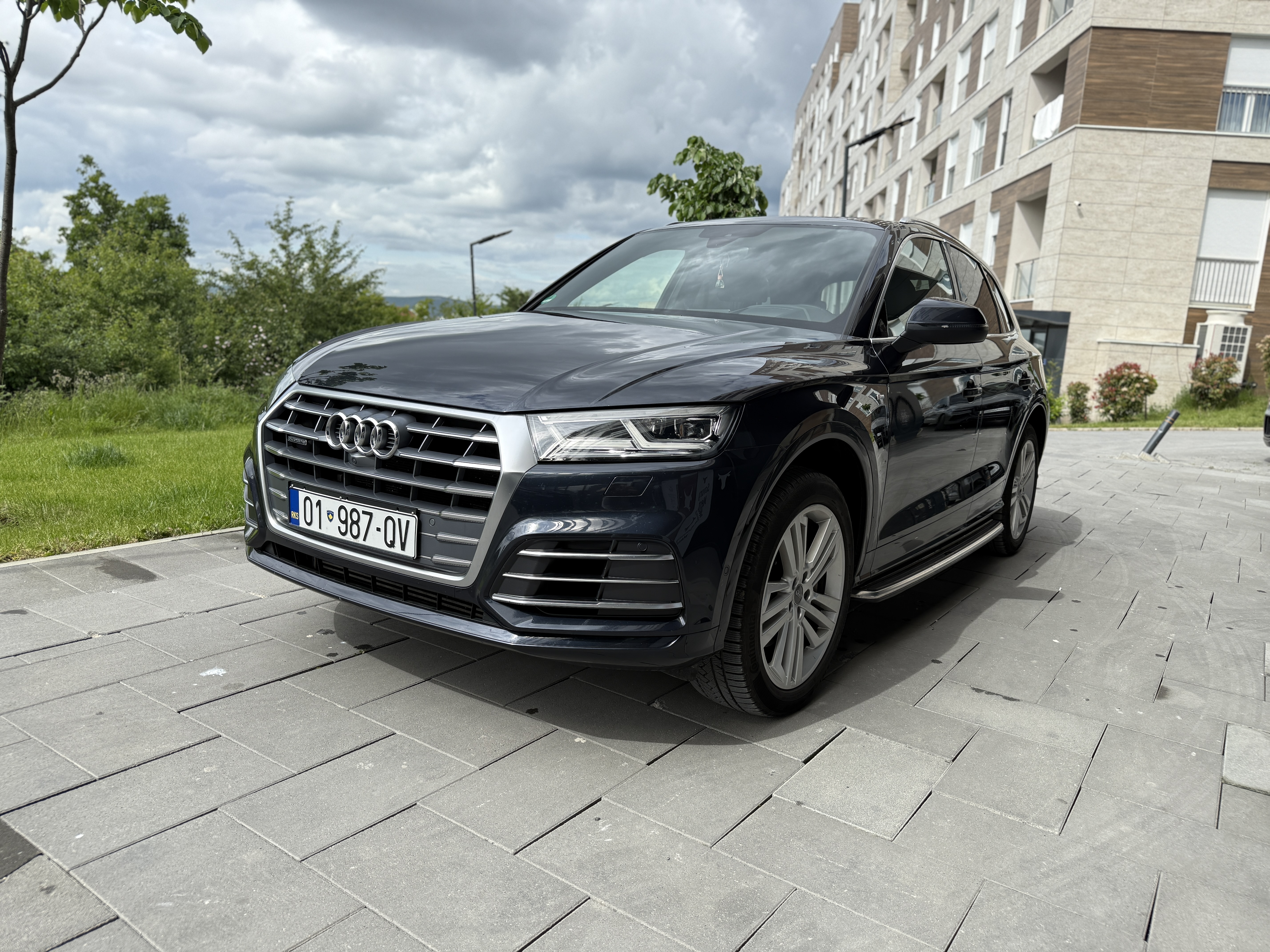 SHITET VETURA AUDI Q5