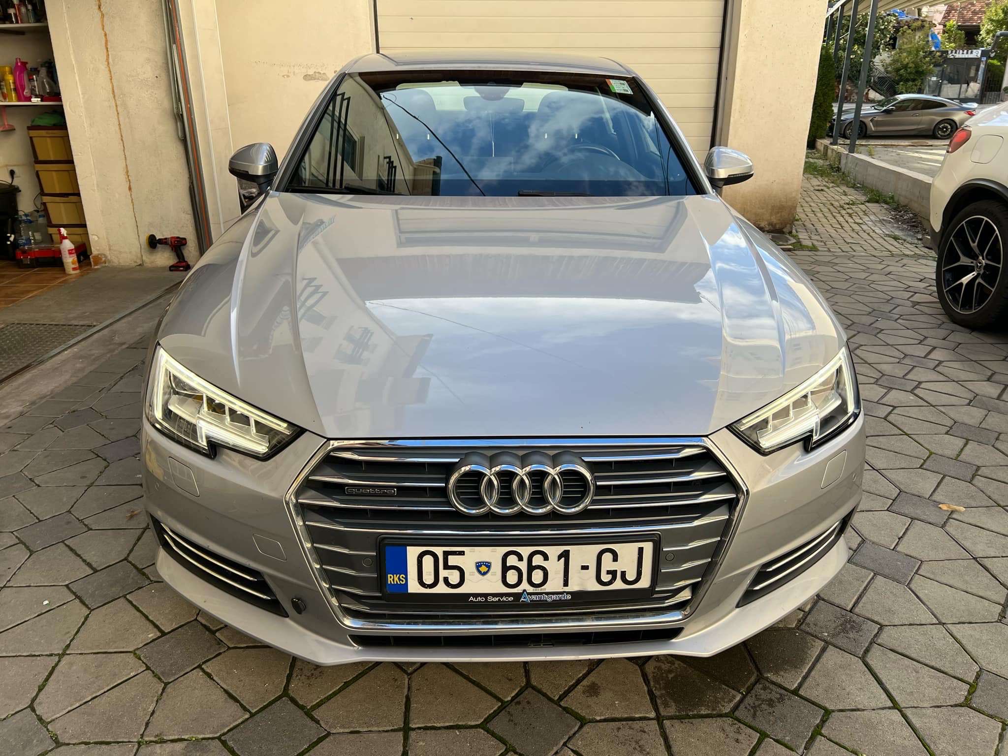 Audi a4 2017 matrix
