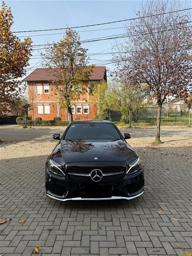 Shes Mercedes C220 Amg Line 2016