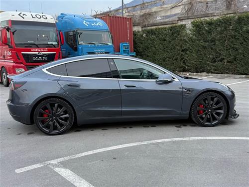 Telsa Model 3 Long Range Performance