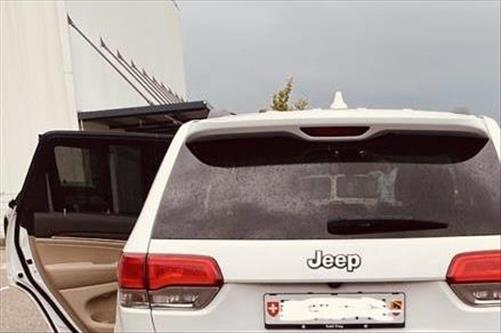 Vetura ne shitje Jeep Cherokee