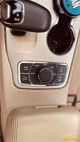 Vetura ne shitje Jeep Cherokee