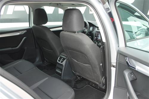Skoda Octavia C 2.0 TDI DSG 4x4