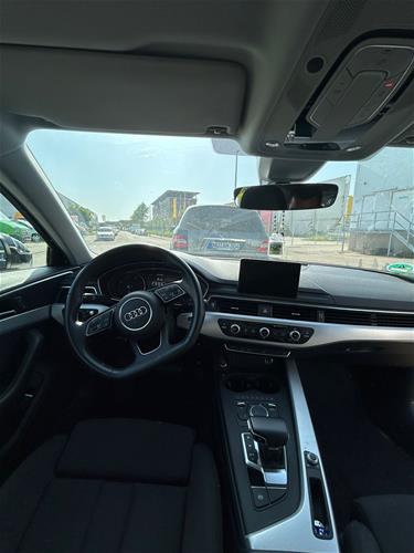Shes veture Audi A4