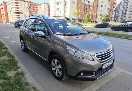 PEUGEOT 2008 1.6 e-HDi Automatic viti 2015