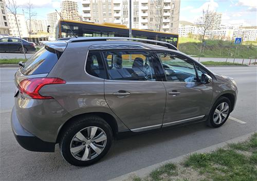 PEUGEOT 2008 1.6 e-HDi Automatic viti 2015