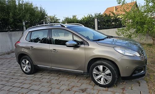 PEUGEOT 2008 1.6 e-HDi Automatic viti 2015