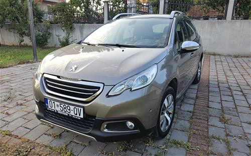 PEUGEOT 2008 1.6 e-HDi Automatic viti 2015
