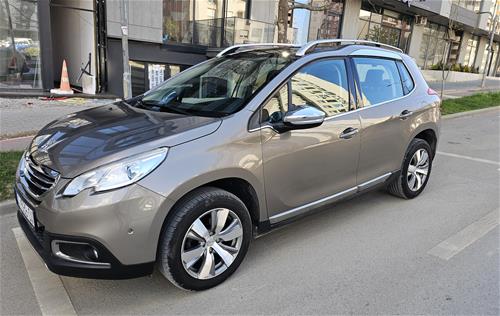 PEUGEOT 2008 1.6 e-HDi Automatic viti 2015