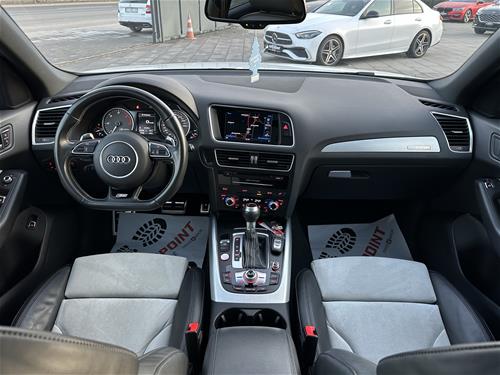 AUDI SQ5 3.0 TDI V6 313 PS QUATTRO BLACK EDITION