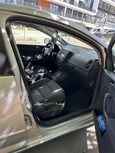 Shes veturen Golf 5 Plus