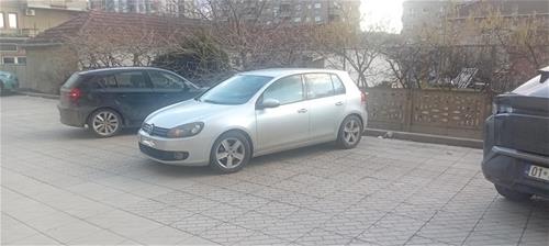 Shes veturën Golf VI 2.0