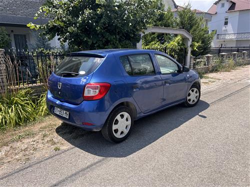 Shes Dacia Sandero 900 kubik turbo, viti 2013