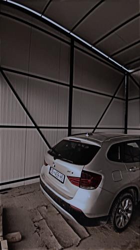 SHITET: BMW X1 xDrive20d  4x4