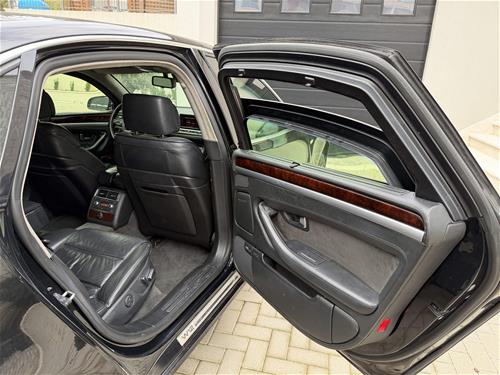 Audi A8 Long Blind B7 VR9 - 6.0 W12