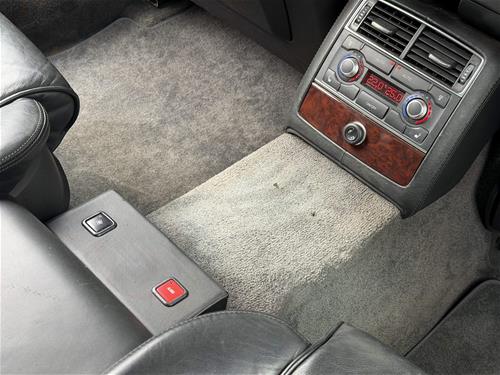 Audi A8 Long Blind B7 VR9 - 6.0 W12