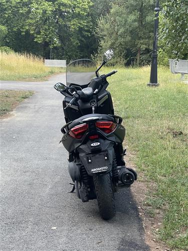 Yamaha xmax 250