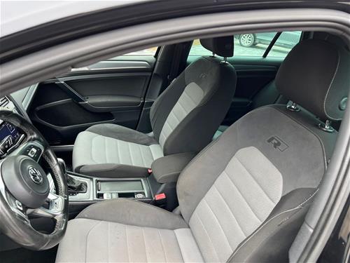 VW GOLF VII