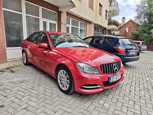Shes mercedes c220 2012 automatik