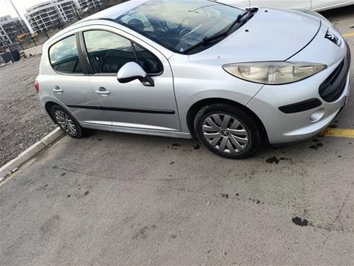 Shes veturen: Peugeot 207, 1.4 HDI (2007)