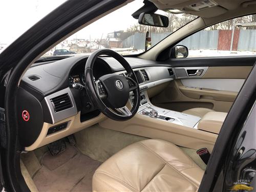 Vetura ne shitje Jaguar XF