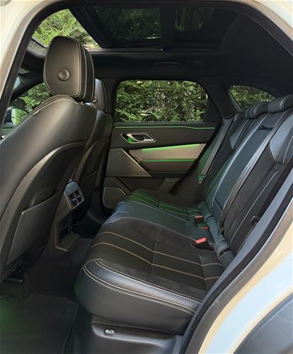 RANGE ROVER VELAR D300  R-DYNAMIC