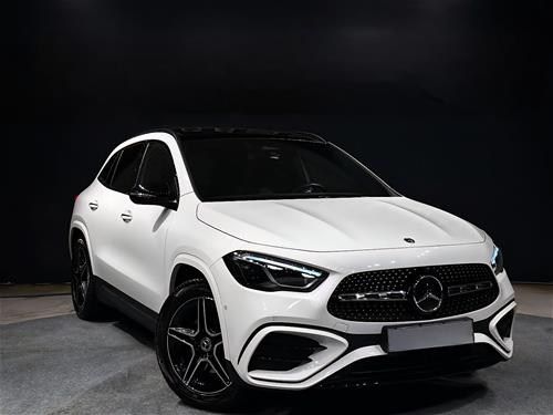MERCEDES GLA200D 2023 (AMG-LINE) 4MATIC / MILD-HYBRID