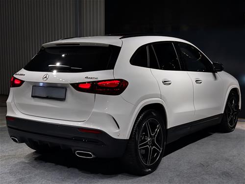 MERCEDES GLA200D 2023 (AMG-LINE) 4MATIC / MILD-HYBRID