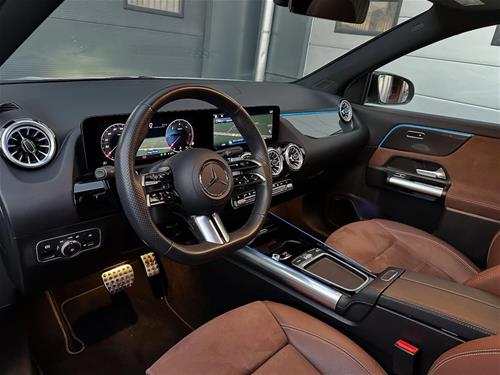 MERCEDES GLA200D 2023 (AMG-LINE) 4MATIC / MILD-HYBRID