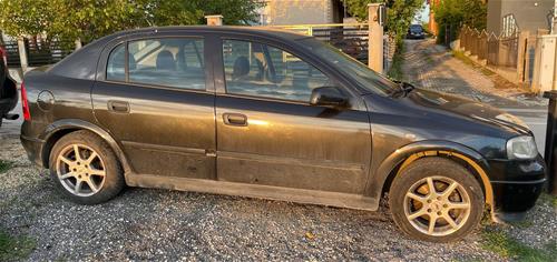 Shitet Vetura Opel Astra G / 2.0 / viti i prodhimit 2000 / RKS