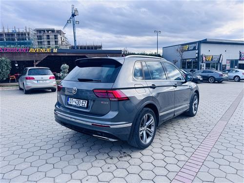 VW TIGUAN - R line