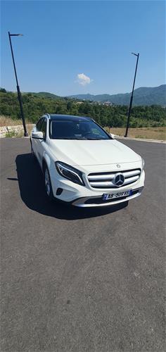 Shes veturë Mercedes-Benz GLA 200 4matic