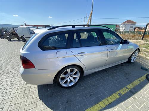 shes veturen Bmw 320 disel Automatik 2005