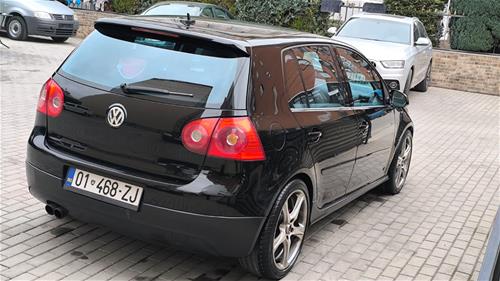 Golf 5 GTI 200PS në gjendje shumë të mirë