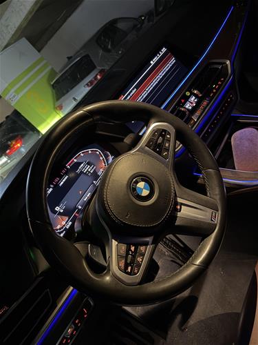 BMW X7 50i 4.4 2019
