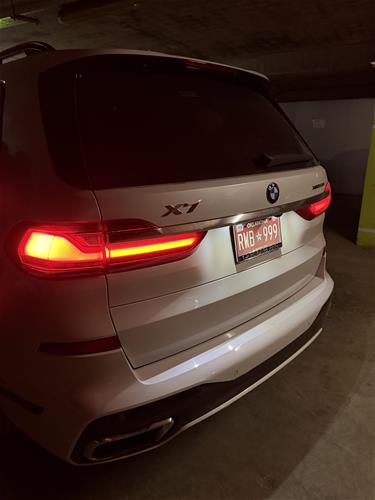 BMW X7 50i 4.4 2019