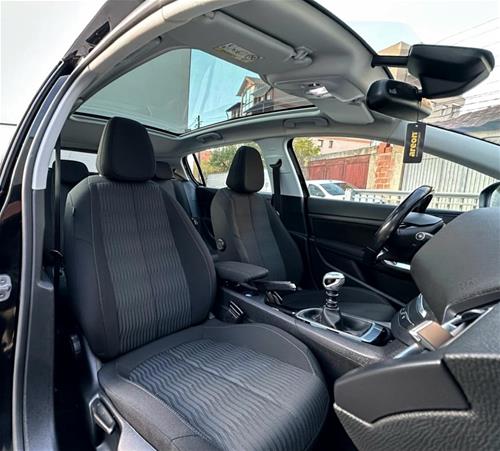 PEUGEOT 308 1.2B 131PS PANORAM 6SHPEJTSI RKS 2015
