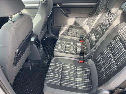 VW Touran 2.0 TDI - Cross - Automatik -140Ps - DSG